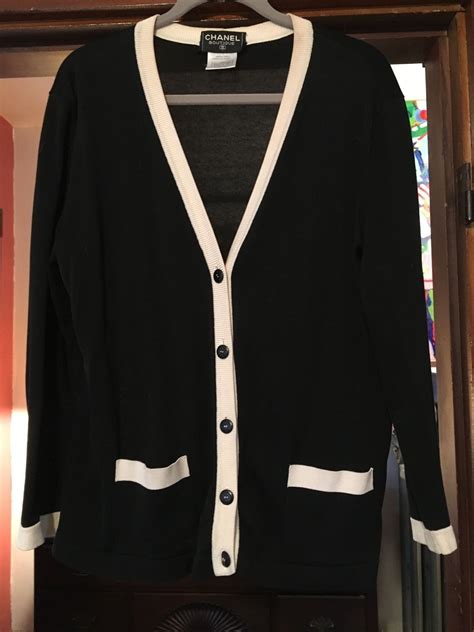 chanel cardigan black and white